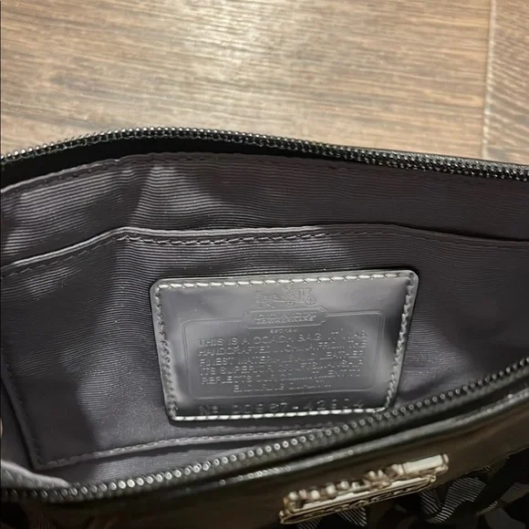 Vintage Coach Black Wristlet Bag - Picture 5 of 5